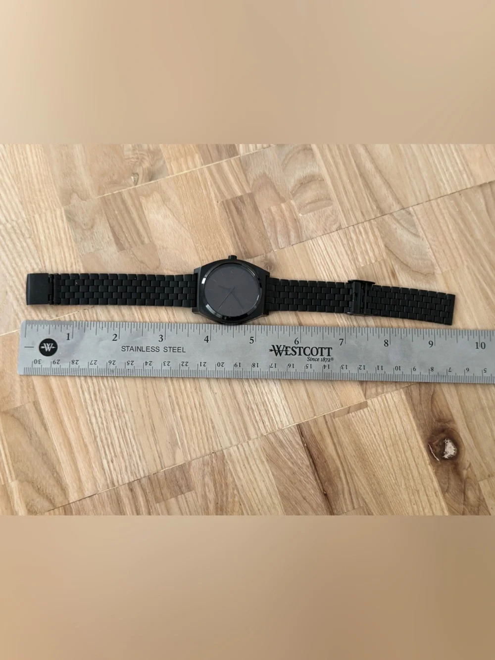 Nixon Minimal The Time Traveler Black Dial Stainless Case Adjustable Bracelet